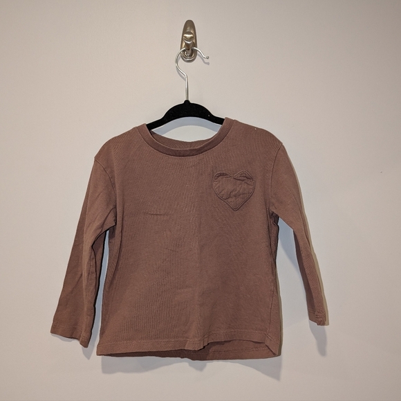 💙2 For 15💙 Zara Long Sleeve with Heart Pocket - Picture 1 of 3